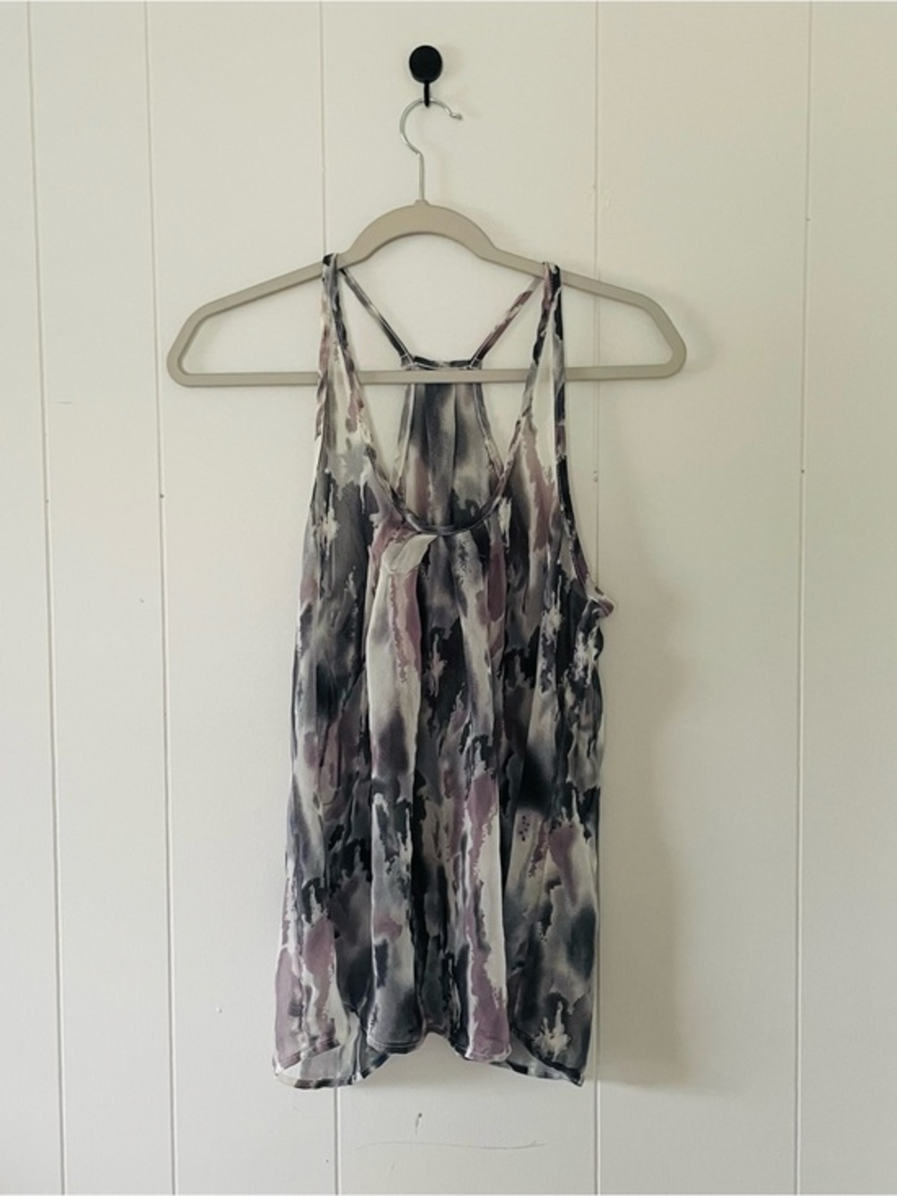 Women’s Watercolor Print Racerback Tank Top in Gray & Mauve